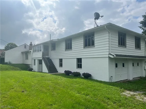 7622 Brown St, Negley, OH 44441