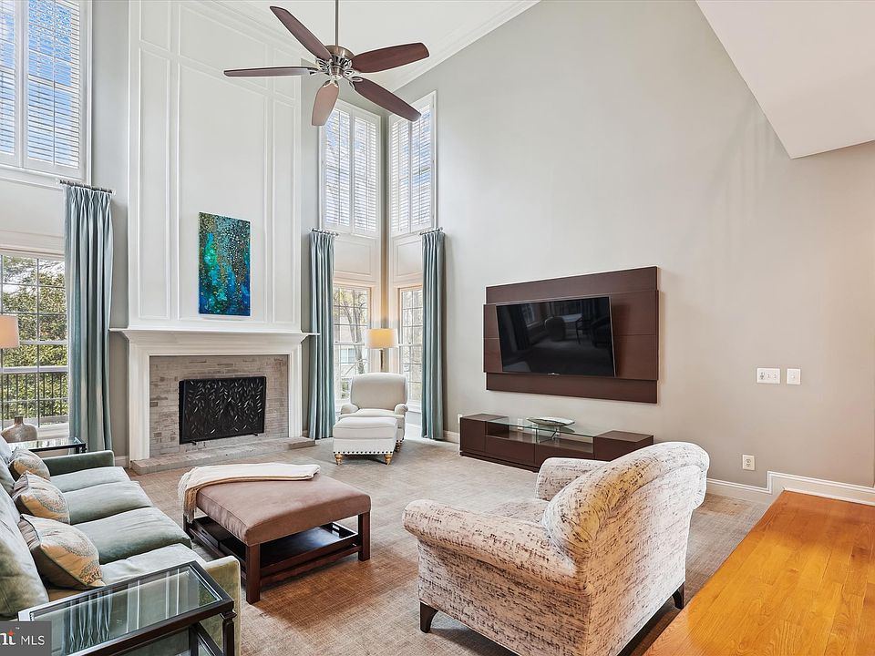 3204 Wheatland Farms Dr, Oakton, VA 22124 Zillow