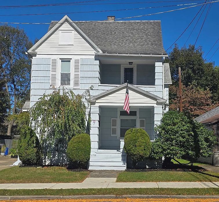 1st image of 7 Newton Ave #2