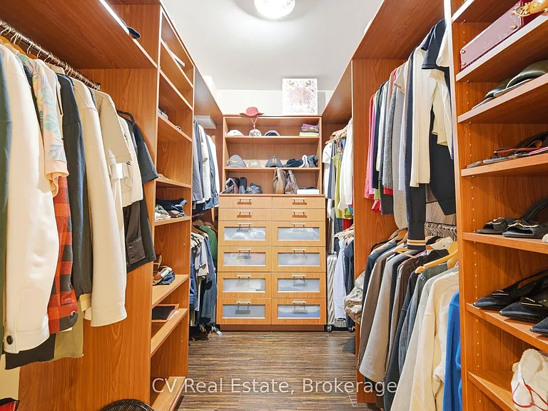 333 Adelaide St E #1414 — Photo 21