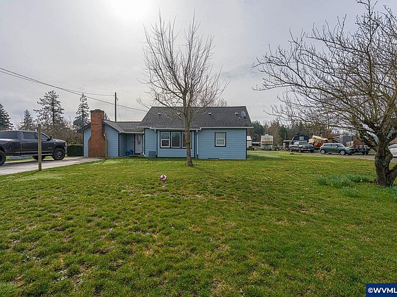 2nd image of 3350 Oak Knoll Rd NW