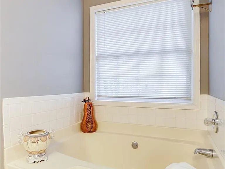 1080 Rafington Dr — Photo 13