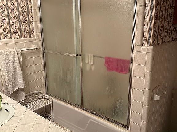 4th image of 1515 Woodhurst St