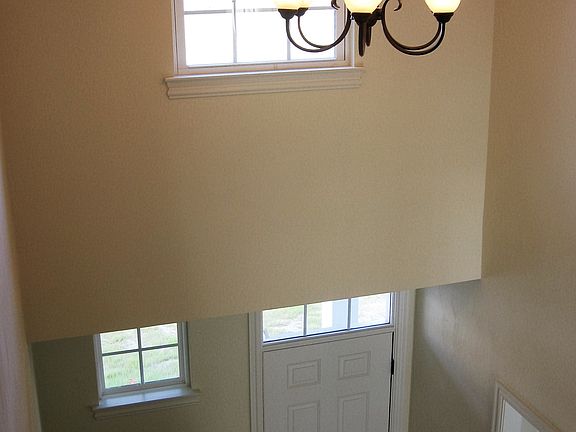 2nd image of 206 Mayberry Ct