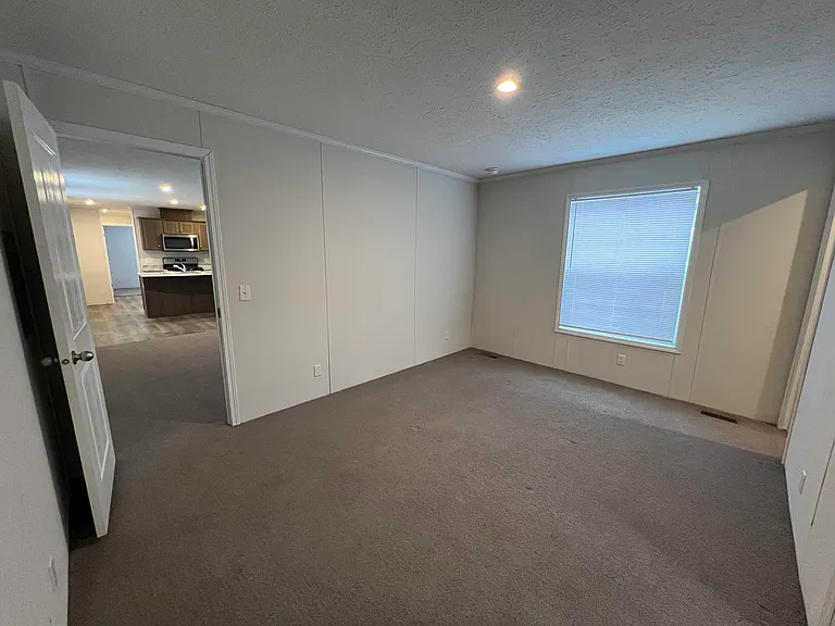 38000 Le Chateau Blvd #448 — Photo 19