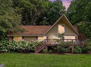 146 Chalet Village Ln, Dillard, GA 30537