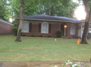 4080 Haliburton St, Memphis, TN 38128