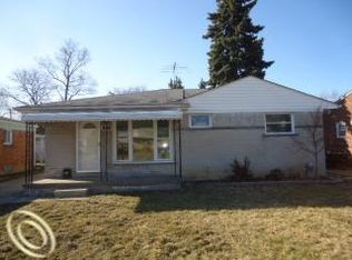 31575 Taylor St, Wayne, MI 48184