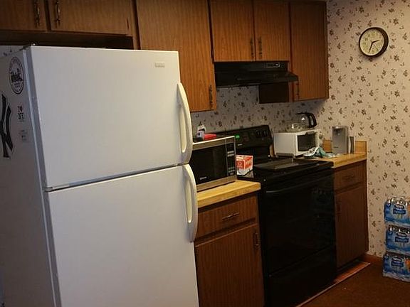 2nd image of 14323 Diplomat Dr