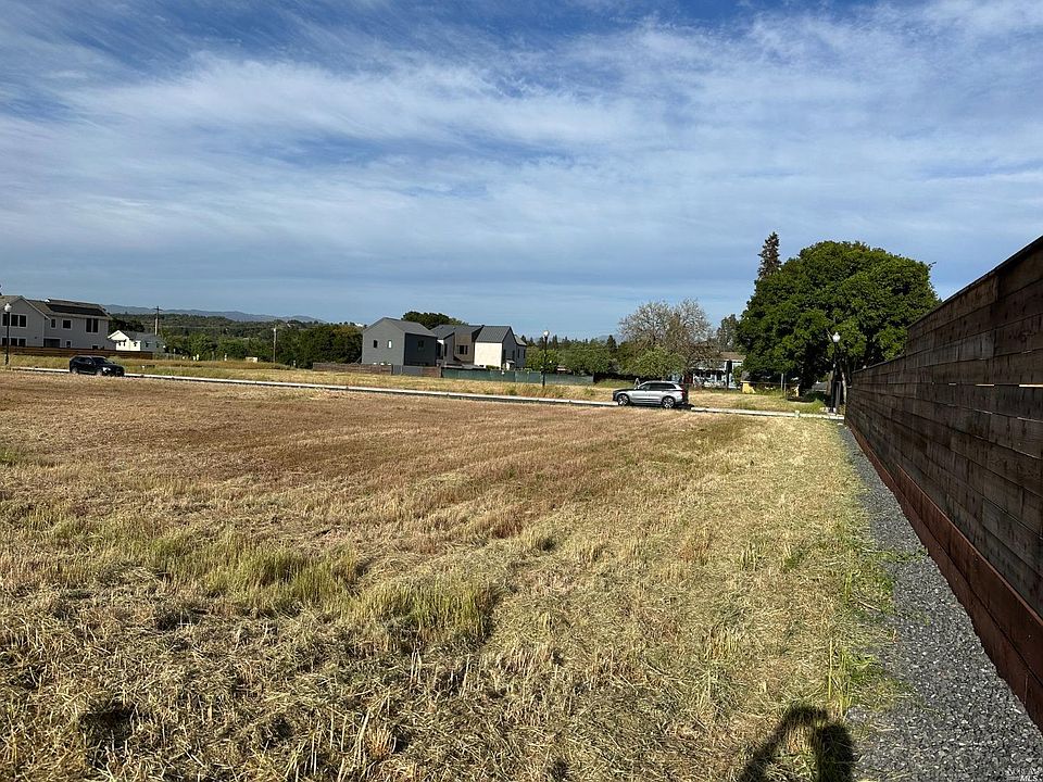 1st image of 951 Trentadue Way