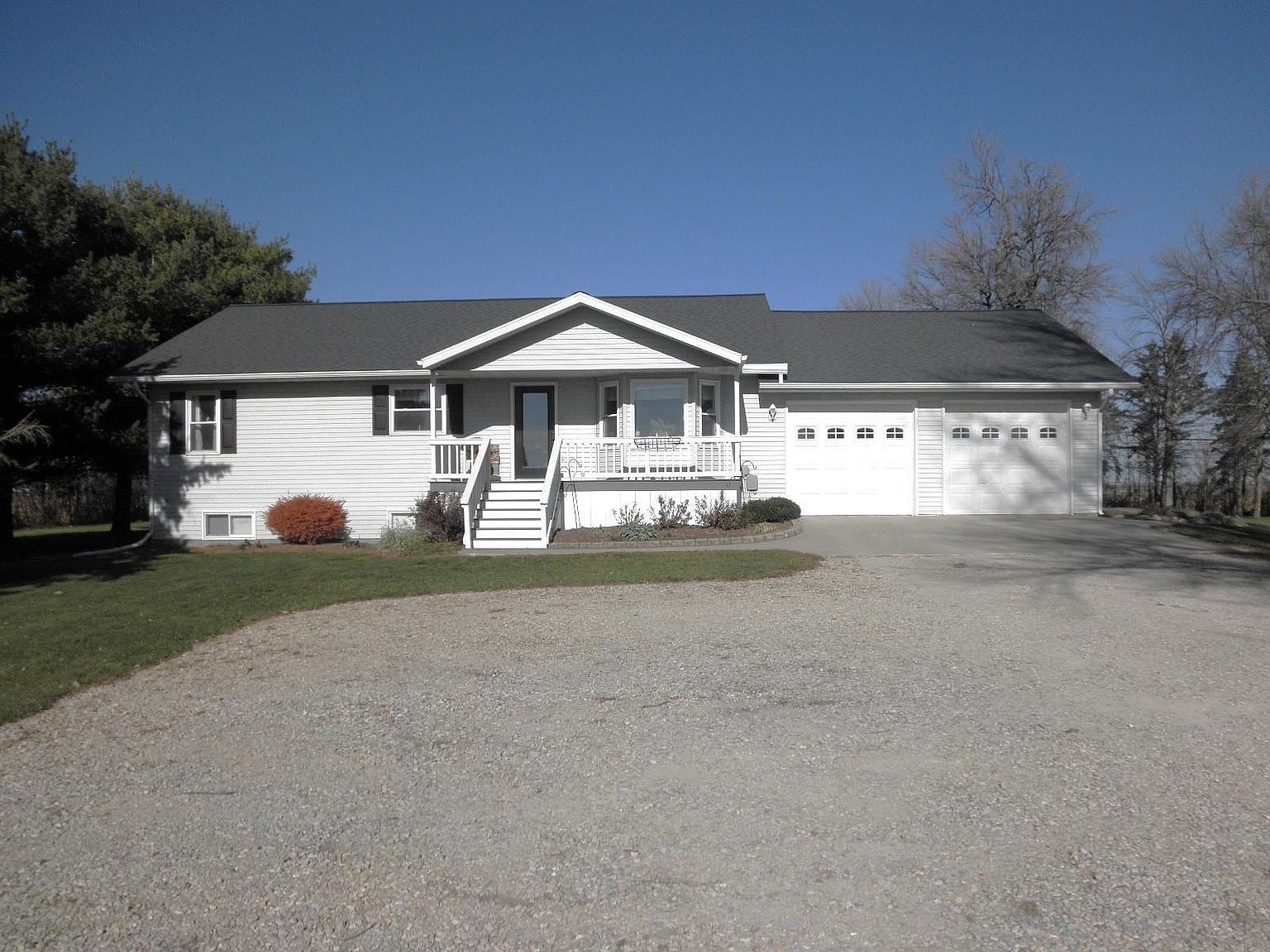 2121 480th St, Stacyville, IA 50476 Zillow