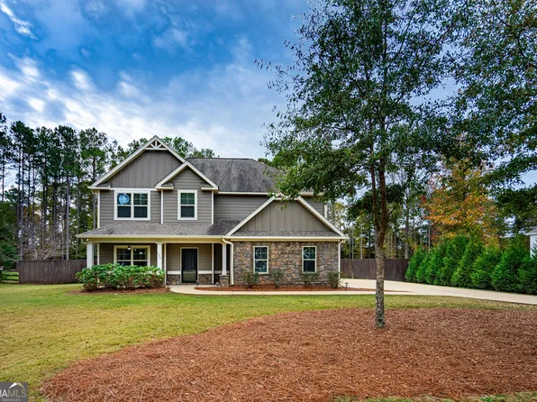 106 Timberwick Trl, Hogansville, GA 30230