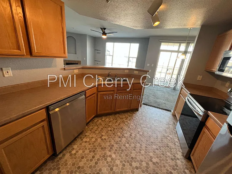 5705 N Genoa Way #208 — Photo 10