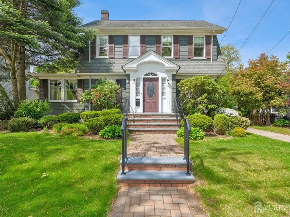 21 Bounty St, Metuchen, NJ 08840