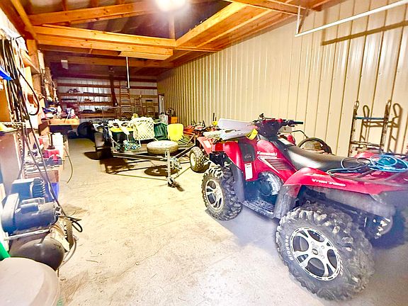 4th image of 53158 Andrews Rd