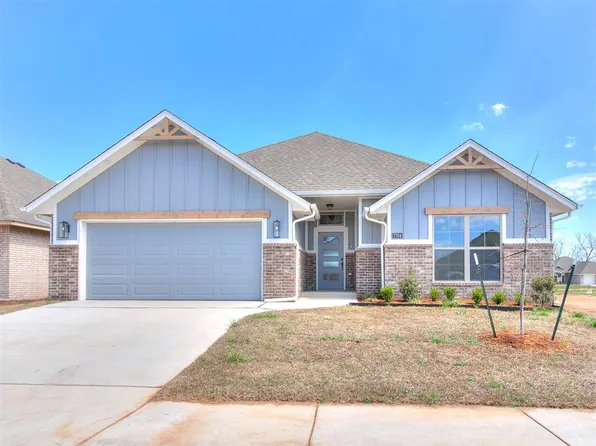 7704 Wilshire Woods Dr, Yukon, OK 73099