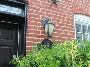 18 W St, Baltimore, MD 21230