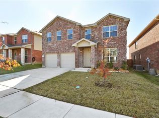 5204 Marina Dr, Denton, TX 76208