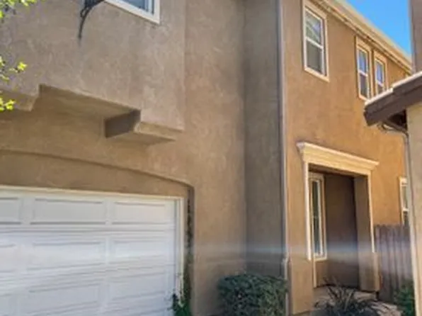 3868 Purple Finch Ln, Modesto, CA 95355