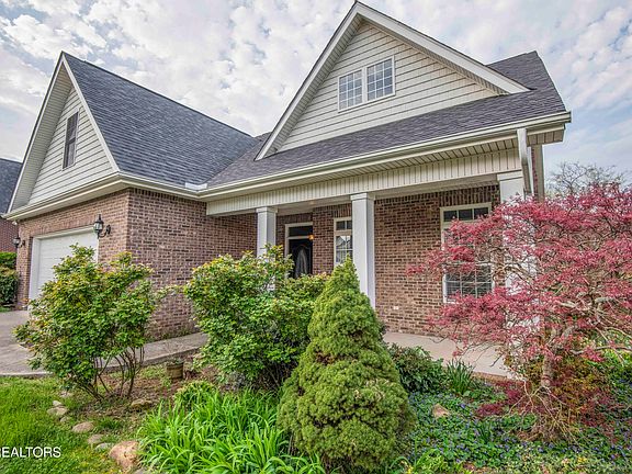 2nd image of 110 Waterston Way