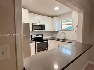 2433 SW 11th St #Townhouse 2433, Miami, FL 33135