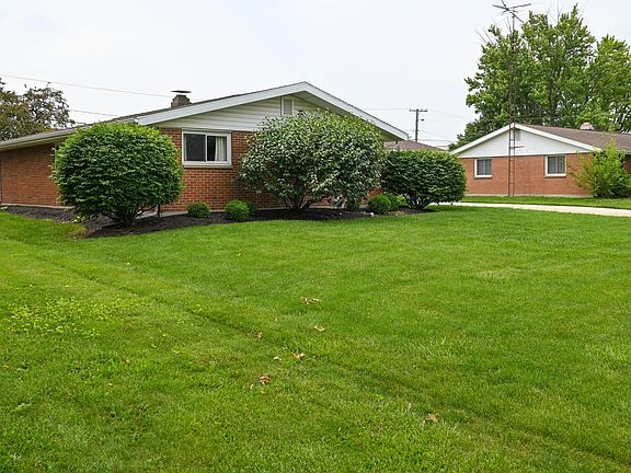 4th image of 237 Edgefield Blvd