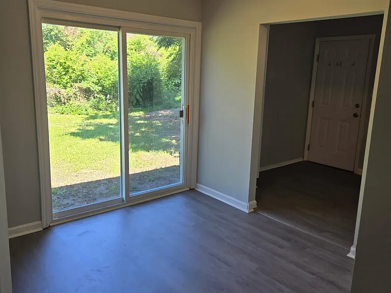 1408 Jackson Rd — Photo 9