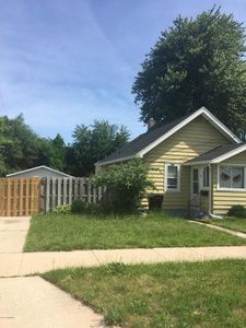 57 Coolidge St SW, Wyoming, MI, 49548