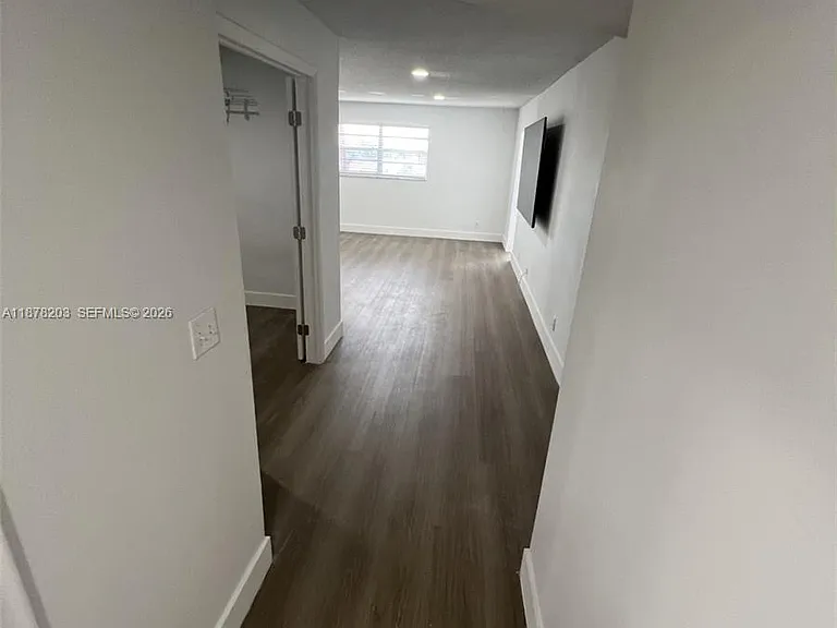 22605 SW 66th Ave #403 — Photo 12