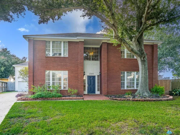 23003 N Waterlily Dr, Richmond, TX 77406