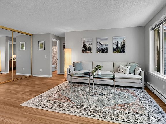 5th image of 7217 NE 175th Street #220