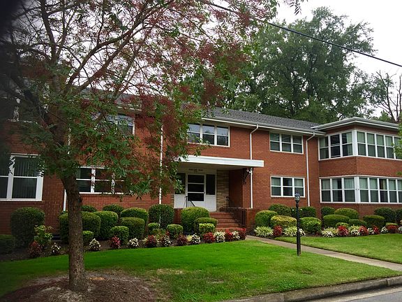 2nd image of 7713 N Shirland Ave APT 2