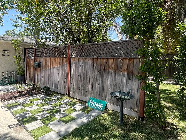 12953 Borden Ave — Photo 25