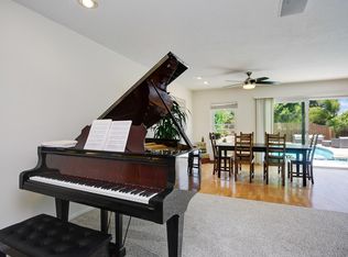 3933 Zenako St, San Diego, CA 92122