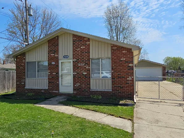 34264 Genereaux St, Harrison Township, MI 48045