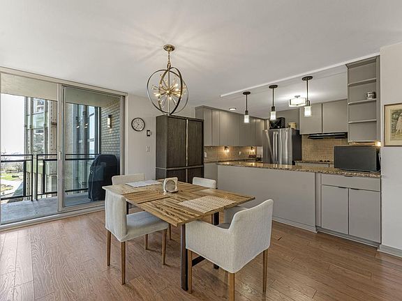 2nd image of 1610 N Prospect AVENUE #202