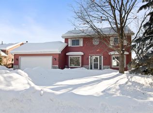 4400 Hamilton Dr, Eagan, MN 55123