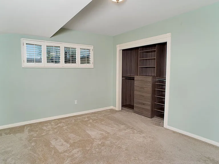16760 Tupper St — Photo 16
