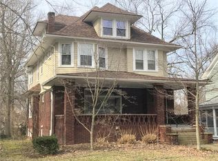 2652 Ashton Rd, Cleveland Heights, OH 44118