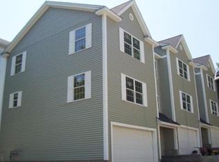 32 Derby St #A, Worcester, MA 01604