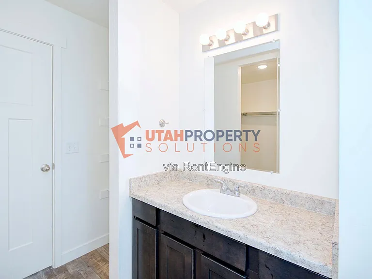 8166 N Broken Spoke Ln — Photo 9