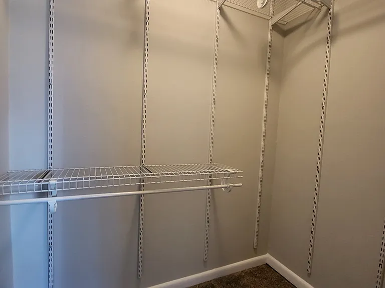 Somerset Oceanside Apartments — Photo 17