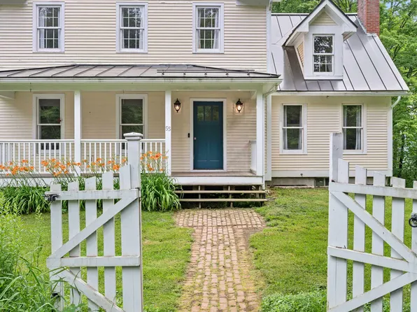 55 Turkey Hill Road, Richmond, VT 05477