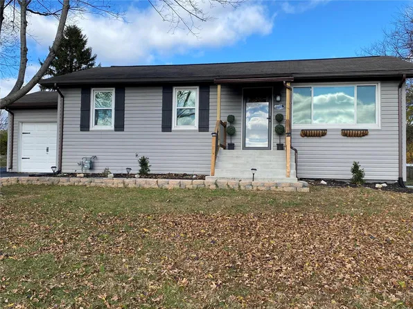 314 Maple St, Shiloh, IL 62269