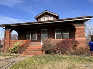 8373 Elmore Ave, Saint Louis, MO 63132