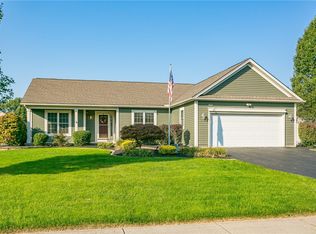156 Quarterdeck Pl, Rochester, NY 14612