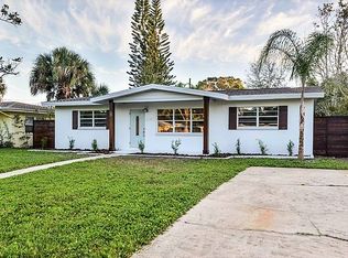 240 44th Ave NE, Saint Petersburg, FL 33703