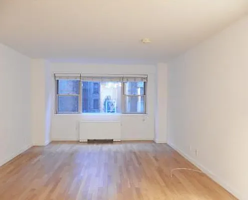 Rented by Starts New York Realty LLC | media 9