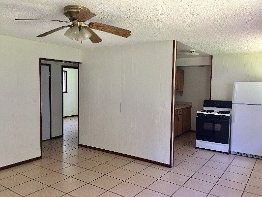 3rd image of 485 Waianuenue Ave APT C117