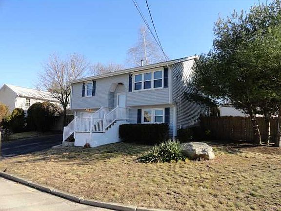 4th image of 117 Newell St